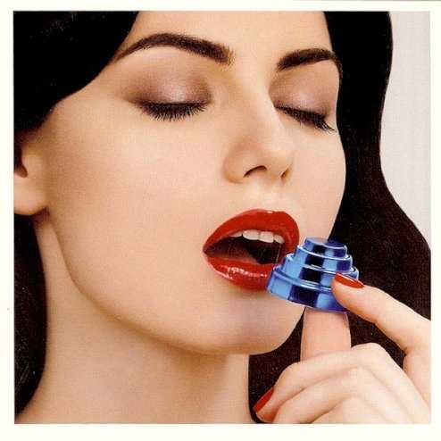 Allmusic album Review : Coming in way above their previous effort, 1990’s Smooth Noodle Maps, Something for Everybody is the album Devos fans had craved for 28 long years, or maybe 29, if you fall on the sour side of the iffy Oh, No! Its Devo. The synthetic, compressed, and punchy production -- courtesy of producer and Bird & the Bee member Greg Kurstin -- is a modern take on the sound of 1981’s New Traditionalists, and if you judge by hooks, this is right in line with their 1980 breakthrough, Freedom of Choice, although there’s certainly no “Whip It”-sized megahit here. Instead, there’s the opening “Fresh!” a herky-jerky, infectious number with lead singer Mark Mothersbaugh stuttering as if he just created New Wave’s “My Generation.” The wicked highlight “Don’t Shoot (I’m a Man)” (“They’ll hunt you down/And tase you bro/For playing with the rules”) is the album’s other key track, thanks to Mothersbaugh’s perfect framing of de-evolution’s give (hybrid cars) and take, take, take (Beltway snipers, overzealous cops, etc.). Both highlights are co-produced by Santigold who, like Kurstin, checks her ego at the door, allowing the five spud boys to sound like a functioning band. The twangy guitars of Bob 1 are perfectly balanced with the synths and electronic percussion from new member Josh Freese, while Mothersbaugh’s ironic downers are complemented by co-frontman Jerry Casale’s more snide and silly songs, and the two attempts to re-create the sarcastic grandeur of their masterpiece “Beautiful World” -- with “Later Is Now” and “No Place Like Home” -- come pretty darn close. While some will complain that the satirical social commentary just isn’t as razor-sharp, and that the wild, primal nerdiness of their first two efforts is long gone, the purposeful Something for Everybody is proudly not a nostalgia trip and is, instead, filled with age-appropriate subversion, right up to its ironic title. "Something for Veteran Fans" is more like it with "Something Surprisingly Vital" being an even better choice. something_for_everybody