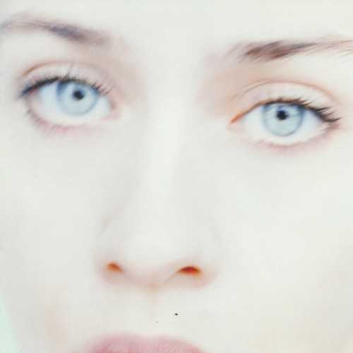 Allmusic album Review : Fiona Apple demonstrates considerable talent on her debut album, Tidal, but it is unformed, unfocused talent. Her voice is surprisingly rich and supple for a teenager, and her jazzy, sophisticated piano playing also belies her age. Given the right material, such talents could have flourished, but she has concentrated on her own compositions, which are nowhere near as impressive as her musicianship. Most of Tidal is comprised of confessional singer/songwriter material, and while they strive to say something deep and important, much of the lyrics settle for clichés. Apple does have a handful of impressive songs on Tidal, like the haunting "Shadowboxer" and "Sullen Girl," but the gap between her performing talents and songwriting skills is too large to make the album anything more than a promising, and very intriguing, debut. tidal